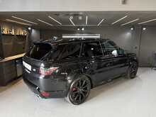 Land Rover Range Rover Sport 2.0 P400e HSE Dynamic Black