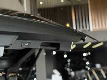 Land Rover Range Rover Sport 2.0 P400e HSE Dynamic Black