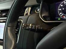 Land Rover Range Rover Sport 2.0 P400e HSE Dynamic Black