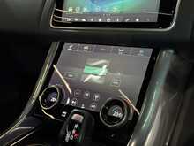 Land Rover Range Rover Sport 2.0 P400e HSE Dynamic Black