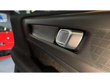 Volvo XC40 T3 R-Design 