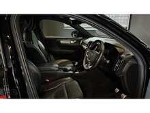 Volvo XC40 T3 R-Design 