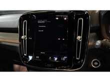 Volvo XC40 T3 R-Design 