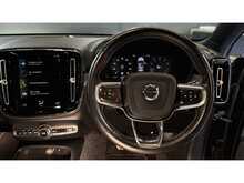 Volvo XC40 T3 R-Design 