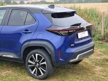 Toyota Yaris Cross VVT-h Premiere Edition 