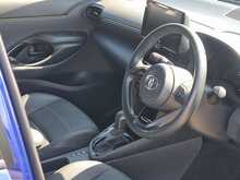 Toyota Yaris Cross VVT-h Premiere Edition 