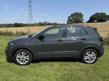 Volkswagen T-Cross TSI SE