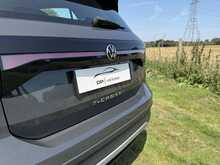 Volkswagen T-Cross TSI SE