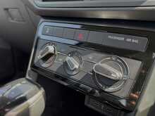 Volkswagen T-Cross TSI SE