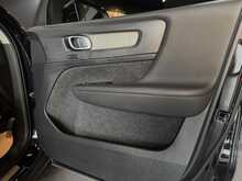 Volvo XC40 B4 MHEV Inscription Pro 