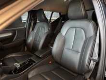 Volvo XC40 B4 MHEV Inscription Pro 