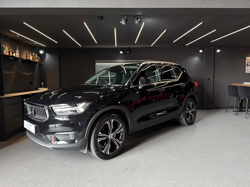 2.0 B4 MHEV Inscription Pro SUV 5dr Petrol Hybrid Auto Euro 6 (s/s) (197 ps)