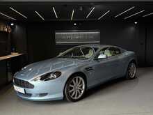 Aston Martin DB9  