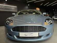 Aston Martin DB9  