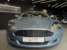 Aston Martin DB9  