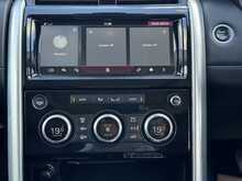 Land Rover Discovery SD V6 HSE Luxury 