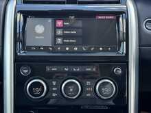 Land Rover Discovery SD V6 HSE Luxury 