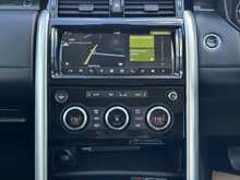 Land Rover Discovery SD V6 HSE Luxury 