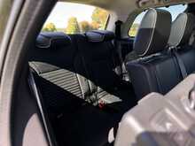 Land Rover Discovery SD V6 HSE Luxury 