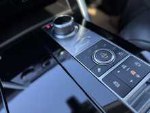 Land Rover Discovery SD V6 HSE Luxury 