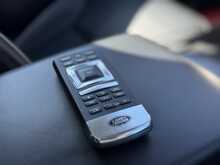 Land Rover Discovery SD V6 HSE Luxury 
