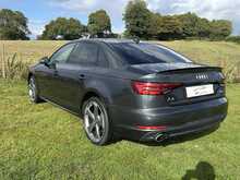 Audi A4 TFSI Black Edition 