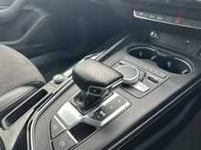 Audi A4 TFSI Black Edition 