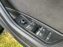 Audi A4 TFSI Black Edition 