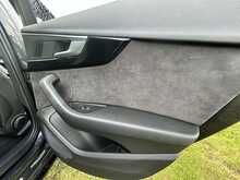 Audi A4 TFSI Black Edition 