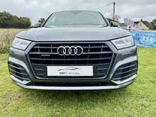 Audi Q5 TDI Black Edition