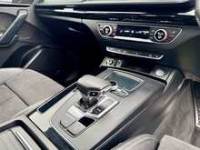 Audi Q5 TDI Black Edition