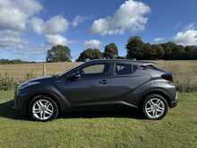 Toyota C-HR VVT-h Icon 