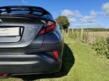 Toyota C-HR VVT-h Icon 