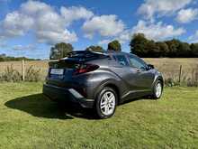 Toyota C-HR VVT-h Icon 
