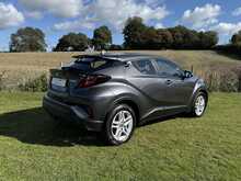 Toyota C-HR VVT-h Icon 