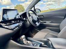 Toyota C-HR VVT-h Icon 