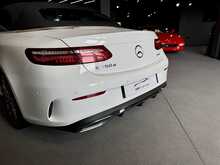 Mercedes-Benz E Class E350d V6 AMG Line