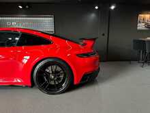 Porsche 911 T 992 Carrera 4 GTSR