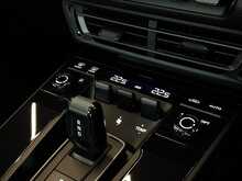 Porsche 911 T 992 Carrera 4 GTSR