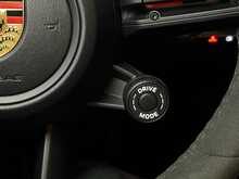 Porsche 911 T 992 Carrera 4 GTSR