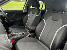 Audi Q2 TFSI CoD Sport 