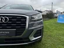 Audi Q2 TFSI CoD Sport 