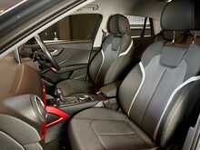 Audi Q2 TFSI CoD Sport 