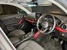 Audi Q2 TFSI CoD Sport 