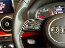 Audi Q2 TFSI CoD Sport 