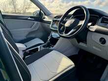 Volkswagen Tiguan TSI Elegance 