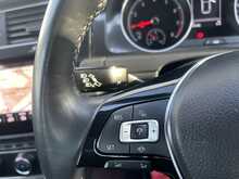 Volkswagen Golf TSI EVO SE Nav 