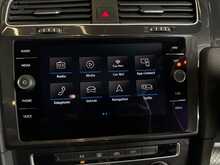 Volkswagen Golf TSI EVO SE Nav 