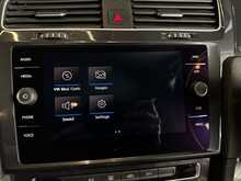 Volkswagen Golf TSI EVO SE Nav 