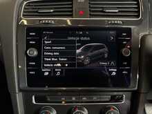 Volkswagen Golf TSI EVO SE Nav 